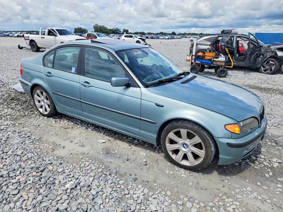 Снимка 4 от търг – 2003 BMW 325 с VIN WBAEV33403KL86755