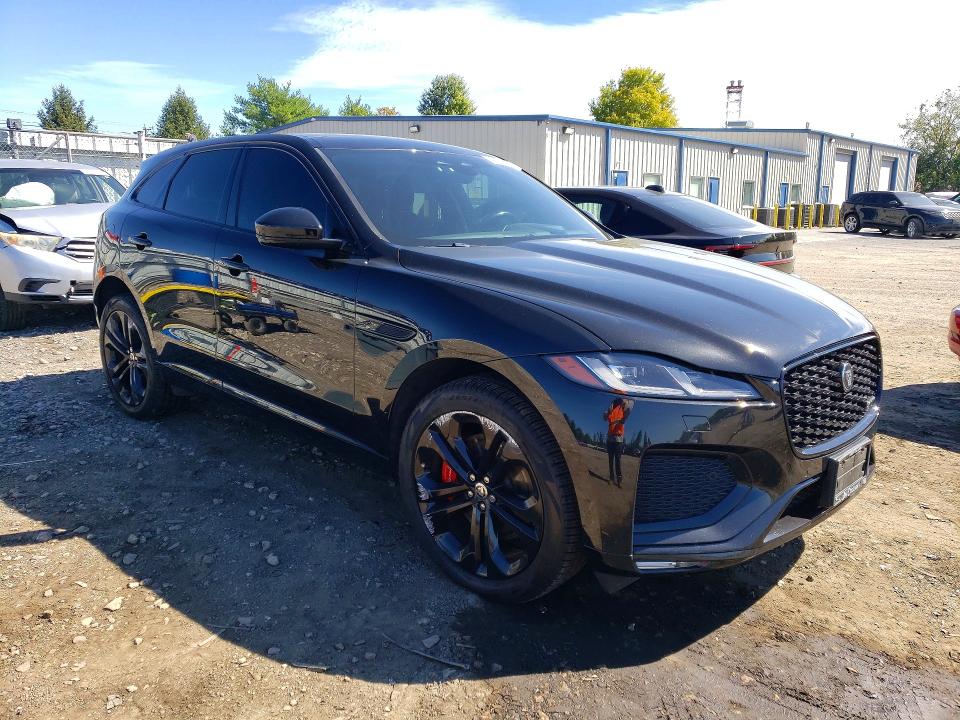 Снимка 4 от търг – 2024 JAGUAR F-PACE с VIN SADCT2FU7RA729196
