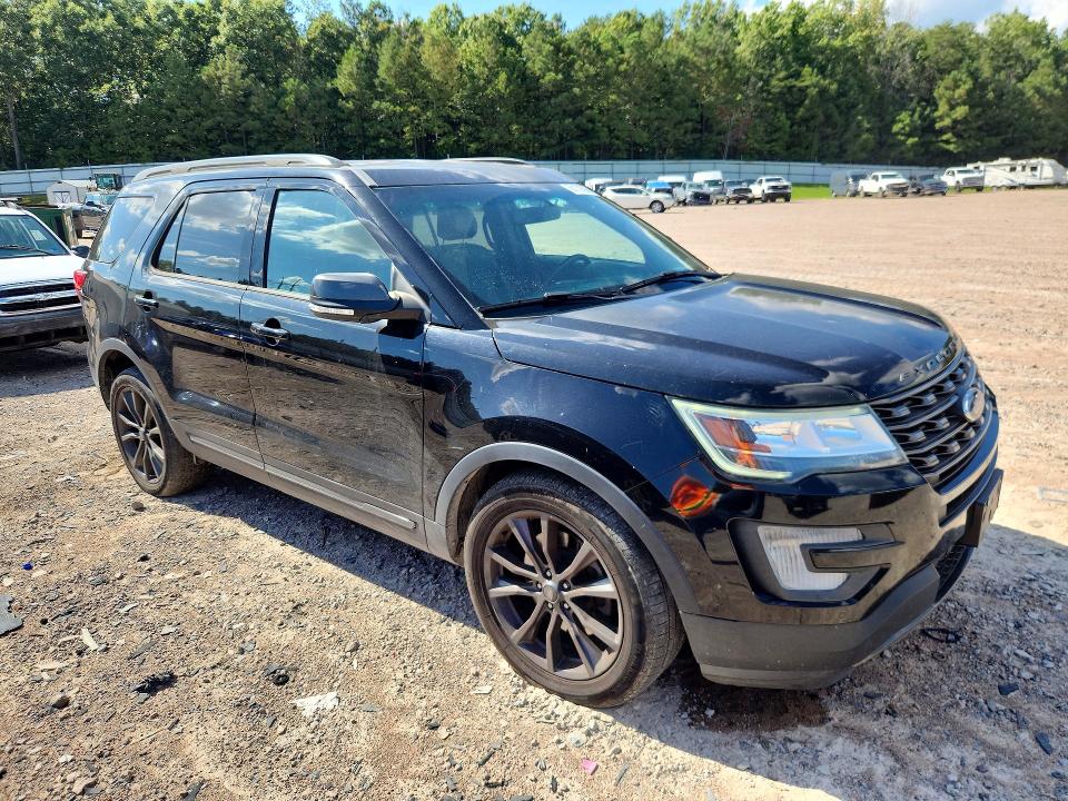 Photo 4 from auction – 2017 FORD EXPLORER with VIN 1FM5K7D8XHGA97876