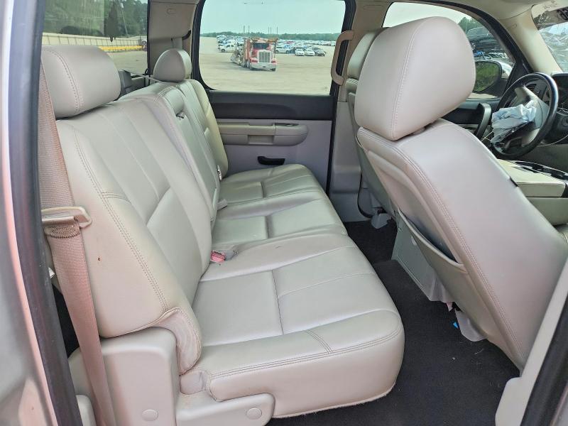Photo 10 from auction – 2011 CHEVROLET SILVERADO with VIN 3GCPKSE37BG332684