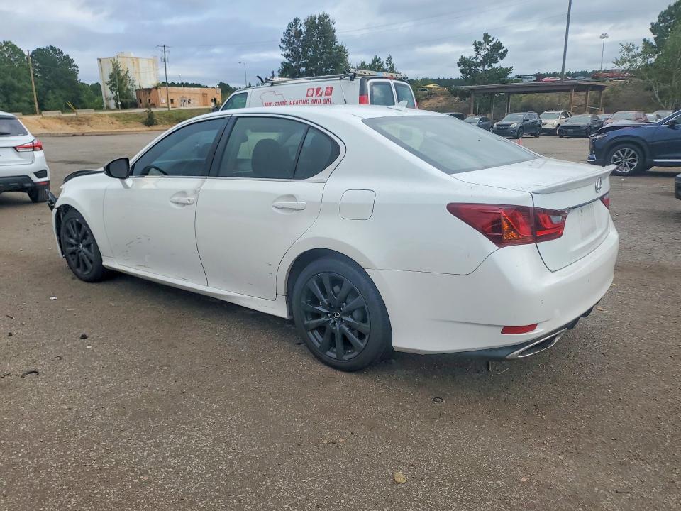 Foto 2 de la subasta – 2014 LEXUS GS con VIN JTHCE1BL0E5021127