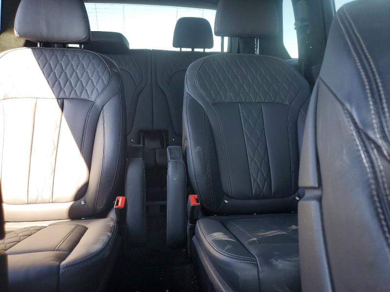 Photo 10 from auction – 2022 BMW X7 with VIN 5UXCW2C09N9L17781