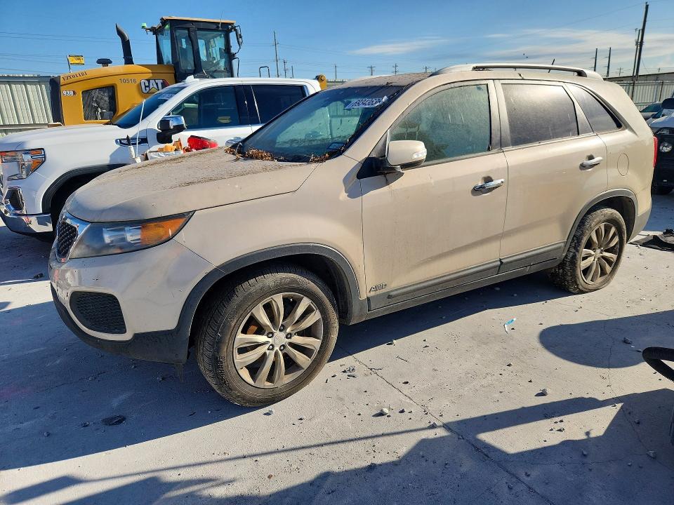 Zdjęcie 1 z aukcji – 2011 KIA SORENTO z VIN 5XYKTDA29BG096036