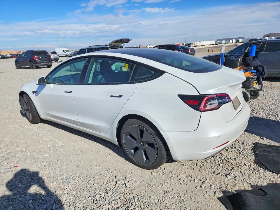 صورة رقم 2 من المزاد - 2021 TESLA MODEL 3 مع VIN 5YJ3E1EB7MF849385