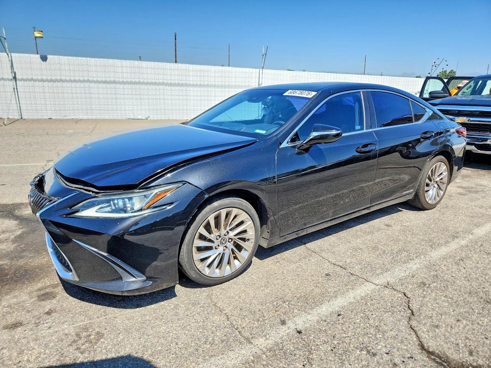 LEXUS ES 2019 with VIN 58AB21B12KU001648 - Photo from auction
