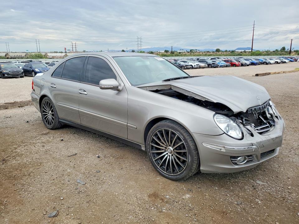 Photo 4 from auction – 2007 MERCEDES-BENZ E with VIN WDBUF56X47B169114