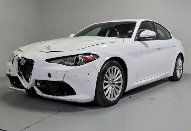 Photo 2 from auction – 2023 ALFA ROMEO GIULIA with VIN ZARFAMAN6P7668014