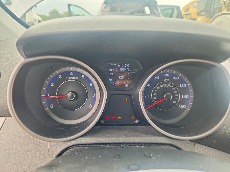 Photo 9 from auction – 2013 HYUNDAI ELANTRA with VIN KMHDH4AE2DU922601