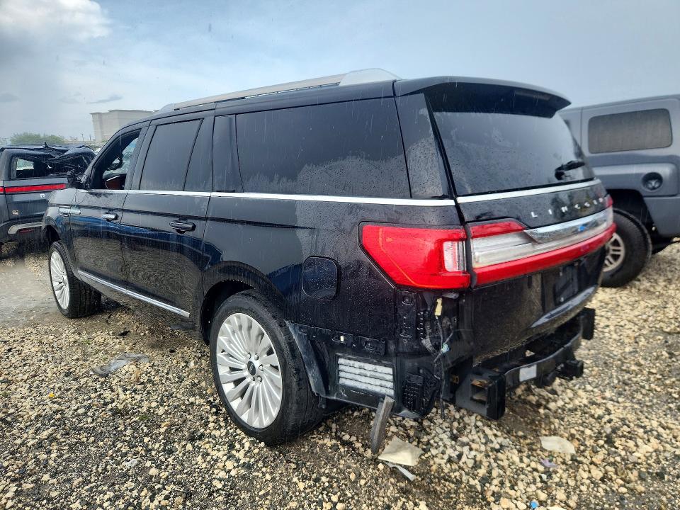 Photo 2 from auction – 2019 LINCOLN NAVIGATOR with VIN 5LMJJ3LT6KEL03386