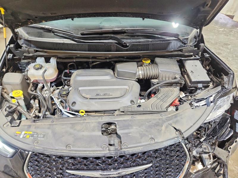 Foto 12 de la subasta – 2025 CHRYSLER PACIFICA con VIN 2C4RC1BG5SR600391