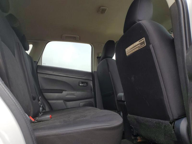 Снимка 11 от търг – 2014 MITSUBISHI RVR с VIN 4A4AJ3AU3EE601250