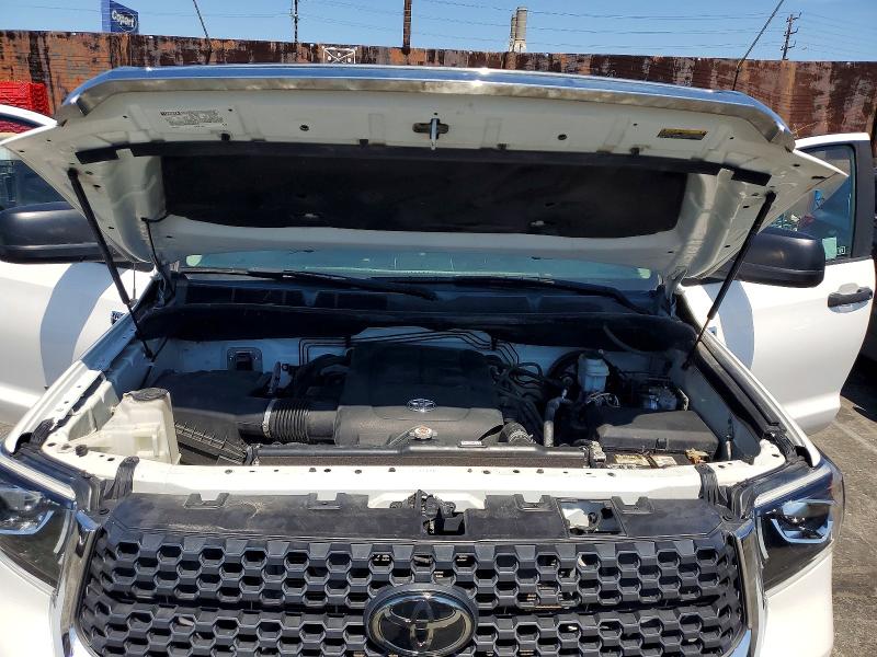 Photo 11 from auction – 2019 TOYOTA TUNDRA with VIN 5TFRY5F17KX247488