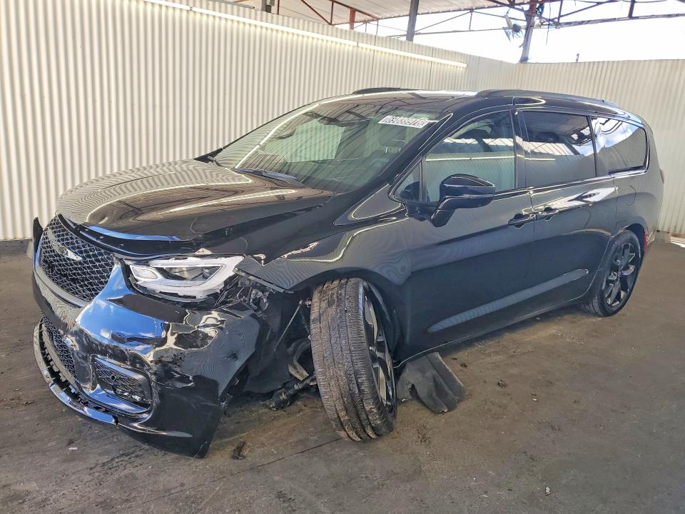 CHRYSLER PACIFICA 2026 with VIN 2C4RC1BG7TR280301 - Photo from auction