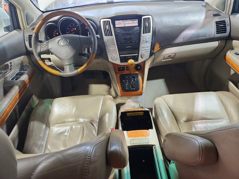 Photo 8 from auction – 2005 LEXUS RX with VIN 2T2HA31U15C086639