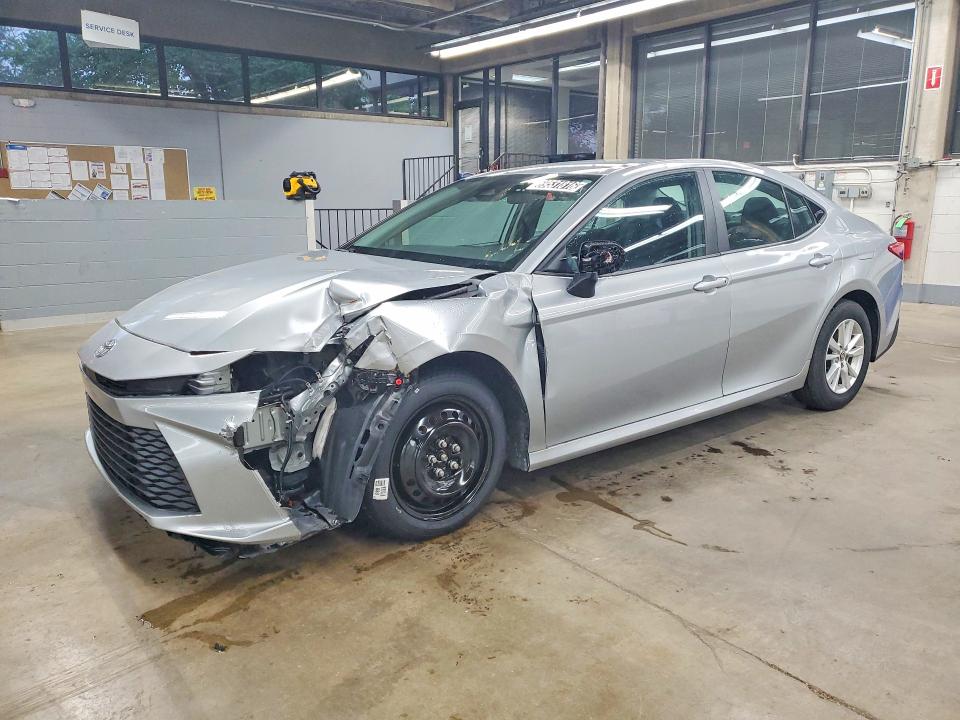 TOYOTA CAMRY 2025 с VIN 4T1DAACK8SU061752 - Снимка от търг