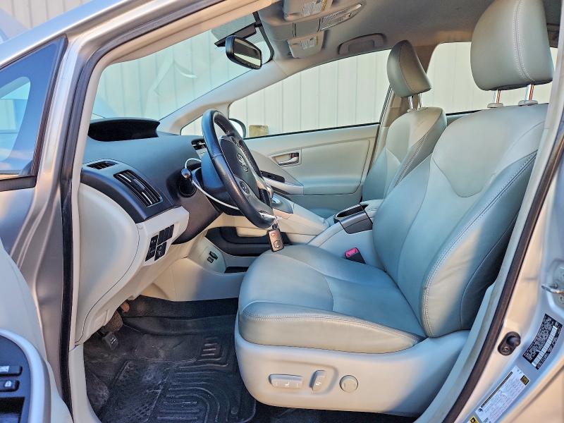 Photo 7 from auction – 2013 TOYOTA PRIUS with VIN JTDKN3DU6D1728365