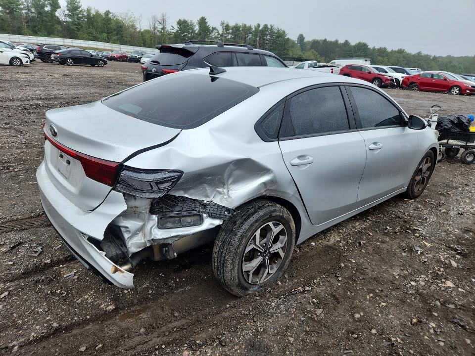 Photo 3 from auction – 2019 KIA FORTE with VIN 3KPF24ADXKE099224