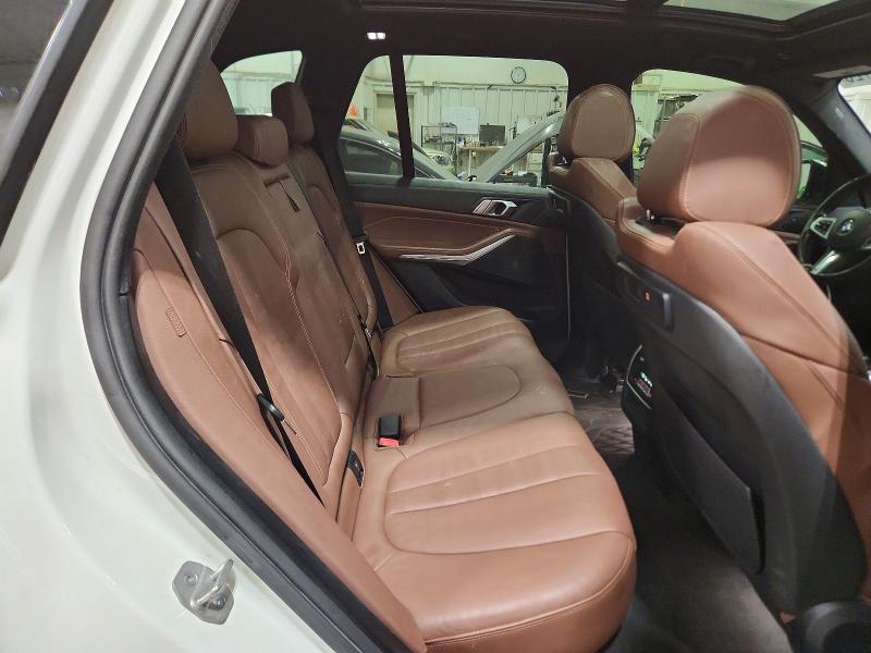 Photo 11 from auction – 2022 BMW X5 with VIN 5UXCR6C07N9M11303