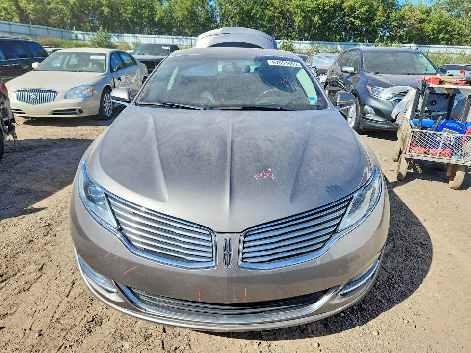 Photo 5 from auction – 2015 LINCOLN MKZ with VIN 3LN6L2GK0FR614474