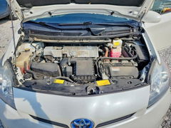 Photo 11 from auction – 2013 TOYOTA PRIUS with VIN JTDKN3DU4D5679014
