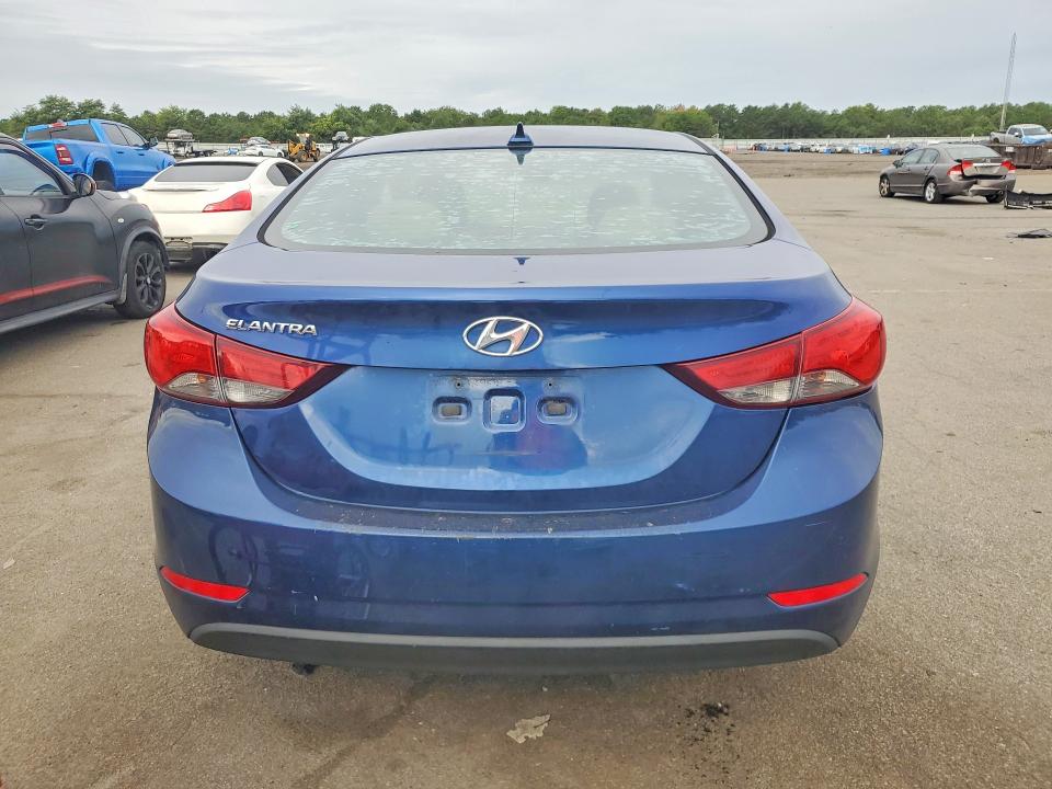 Снимка 6 от търг – 2016 HYUNDAI ELANTRA с VIN 5NPDH4AE1GH752069