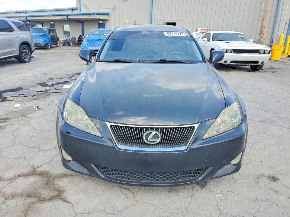 Photo 5 from auction – 2008 LEXUS IS with VIN JTHBE262285018110