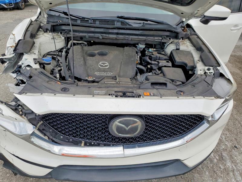 Photo 12 from auction – 2019 MAZDA CX-5 TOURING FWD with VIN JM3KFACM8K1526411