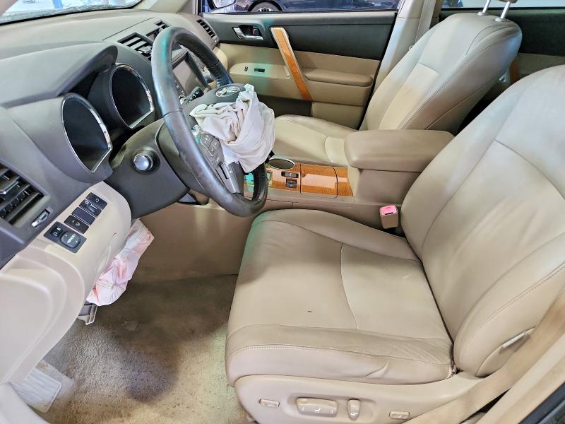 صورة رقم 7 من المزاد - 2009 TOYOTA HIGHLANDER مع VIN JTEEW44A992037690
