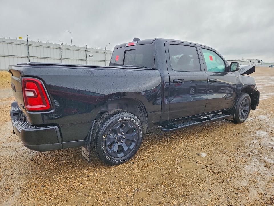 Снимка 3 от търг – 2026 RAM 1500 с VIN 3C6SRFVP0T4166406