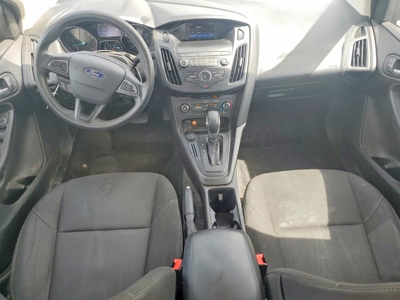 Снимка 8 от търг – 2018 FORD FOCUS с VIN 1FADP3F23JL231715