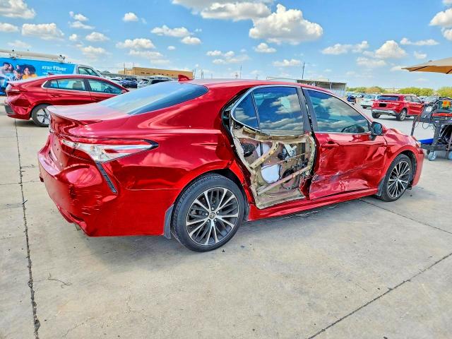Photo 3 from auction – 2019 TOYOTA CAMRY with VIN 4T1B11HK2KU286250