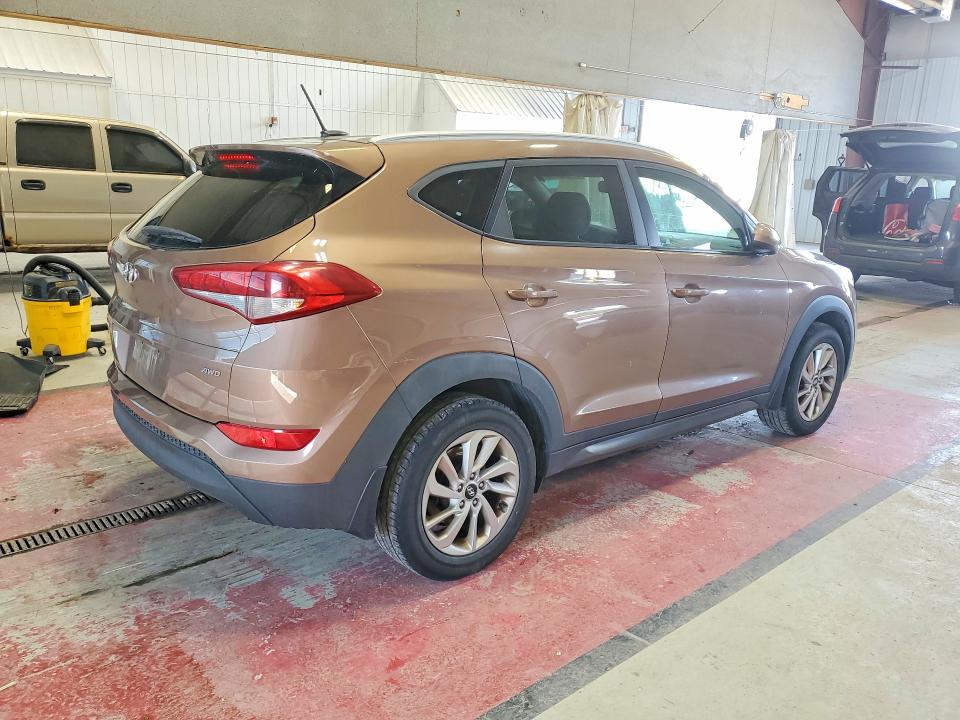 Photo 3 from auction – 2016 HYUNDAI TUCSON with VIN KM8J3CA46GU060409