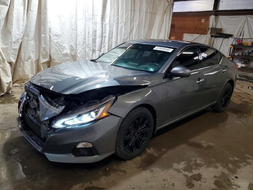 NISSAN ALTIMA 2020 with VIN 1N4BL4EW0LC261769 - Photo from auction