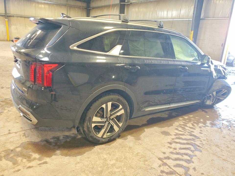 Снимка 3 от търг – 2023 KIA SORENTO с VIN KNDRHDLG5P5144415