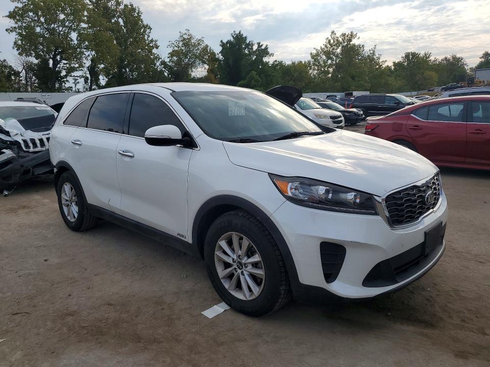 Foto 4 de la subasta – 2019 KIA SORENTO con VIN 5XYPGDA52KG464237