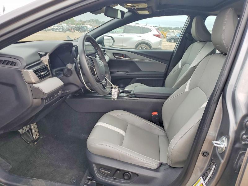 Снимка 7 от търг – 2025 TOYOTA CAMRY с VIN 4T1DAACK8SU611175