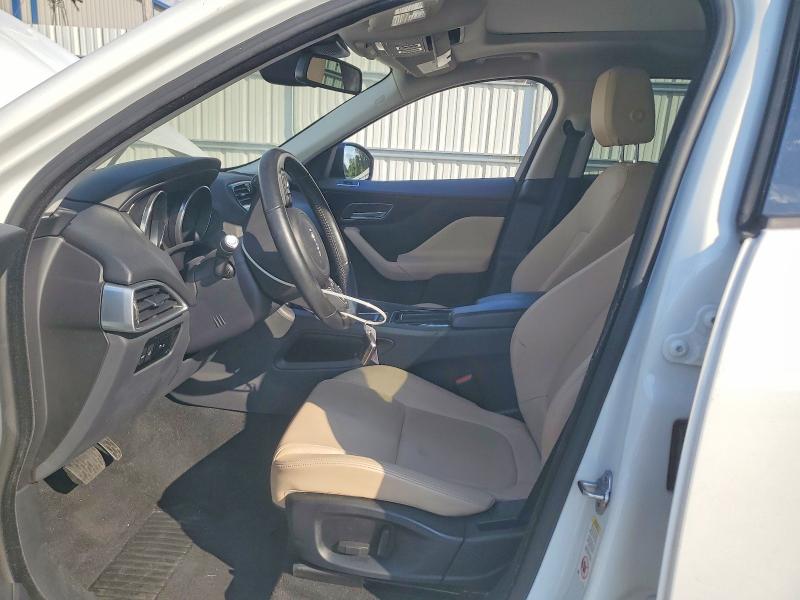 Photo 7 from auction – 2018 JAGUAR F-PACE with VIN SADCJ2FN7JA262445