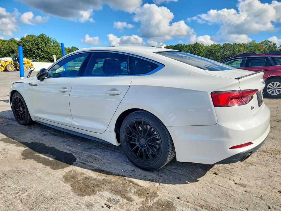Photo 2 from auction – 2019 AUDI A5 with VIN WAUDNCF51KA078899