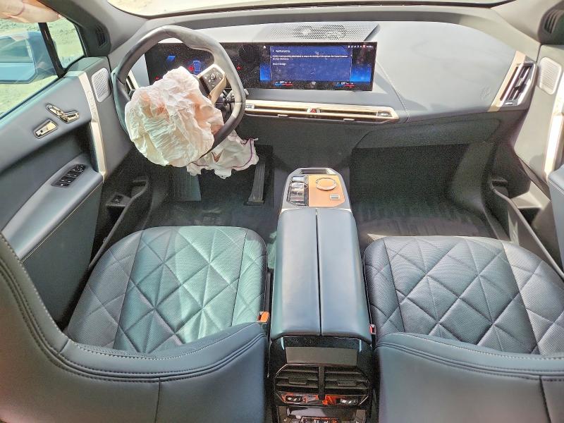Фото 8 с аукциона – 2023 BMW IX с VIN WB533CF05PCM09936