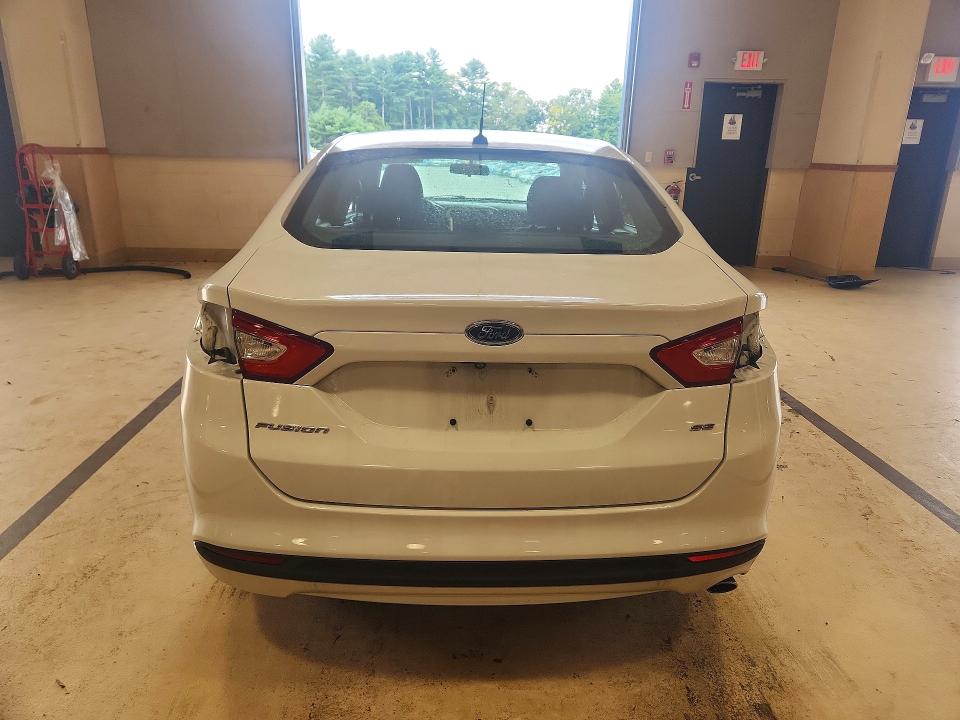 Foto 6 de la subasta – 2015 FORD FUSION con VIN 3FA6P0H70FR286258