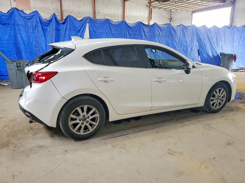 Снимка 3 от търг – 2016 MAZDA 3 с VIN 3MZBM1N78GM242340