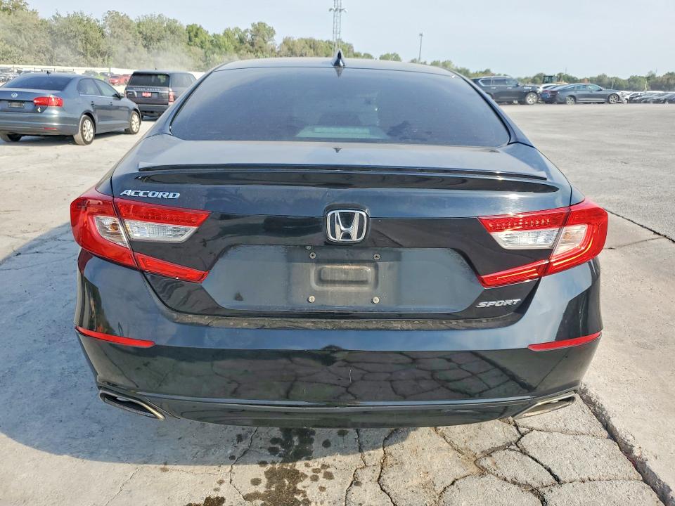 Снимка 6 от търг – 2020 HONDA ACCORD с VIN 1HGCV1F39LA155698
