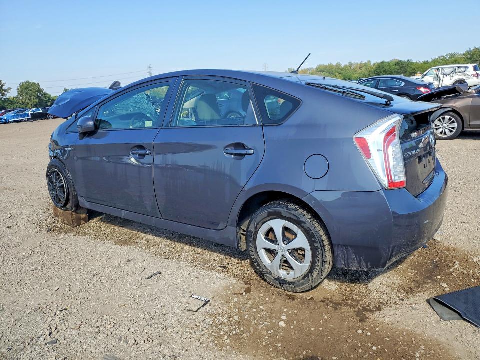 Photo 2 from auction – 2012 TOYOTA PRIUS with VIN JTDKN3DU4C1553502