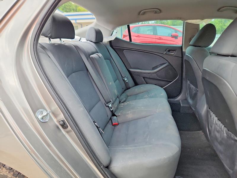Photo 10 from auction – 2015 KIA OPTIMA with VIN 5XXGM4A71FG463374