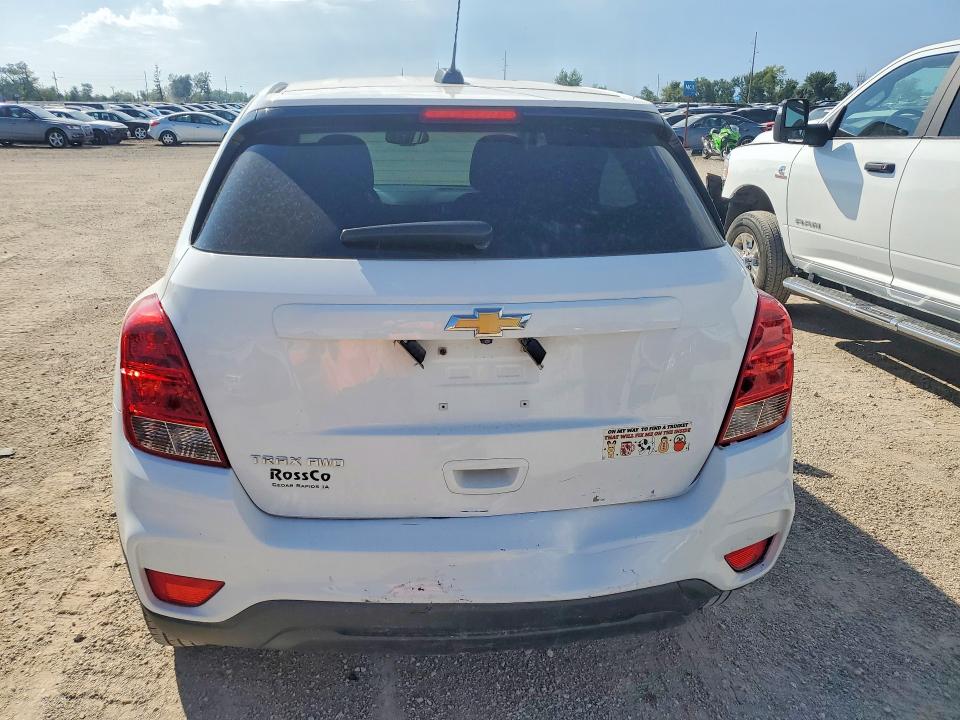 Photo 6 from auction – 2021 CHEVROLET TRAX with VIN KL7CJNSB5MB306270