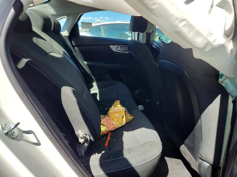 Photo 10 from auction – 2024 KIA FORTE with VIN 3KPF24AD3RE836256