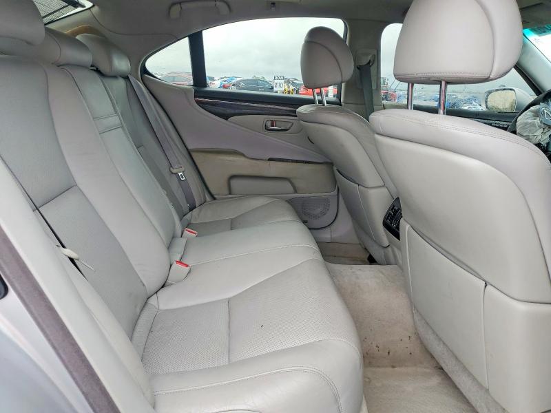 Photo 10 from auction – 2011 LEXUS LS with VIN JTHBL5EF7B5103088