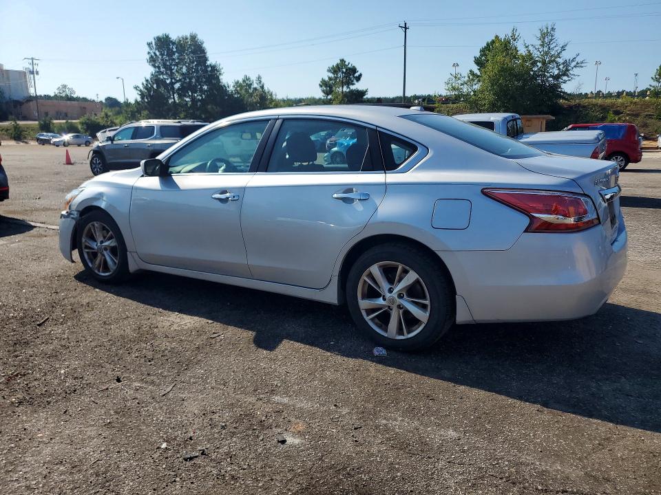 Photo 2 from auction – 2013 NISSAN ALTIMA with VIN 1N4AL3AP5DC906437