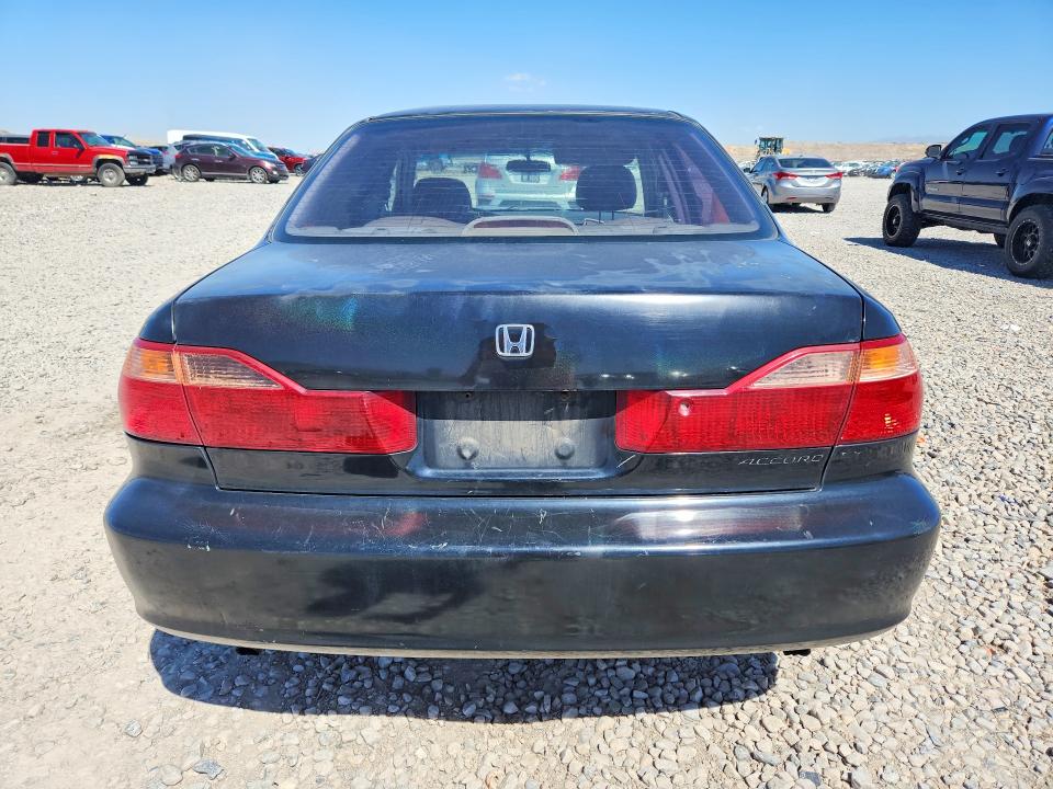 Photo 6 from auction – 2000 HONDA ACCORD with VIN 1HGCG1659YA071822
