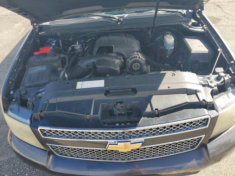 Photo 12 from auction – 2010 CHEVROLET SUBURBAN with VIN 1GNUKKE36AR255329